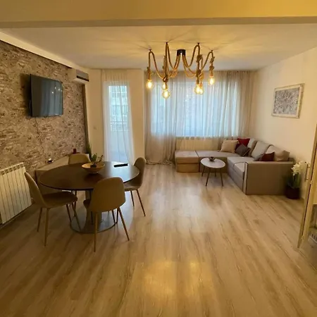 Apartment Кк Апартамент *